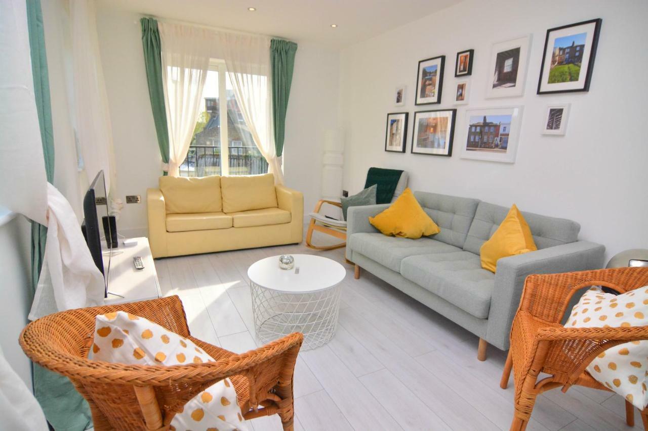Apartment Wharf - Macarena Apartments Londyn Zewnętrze zdjęcie