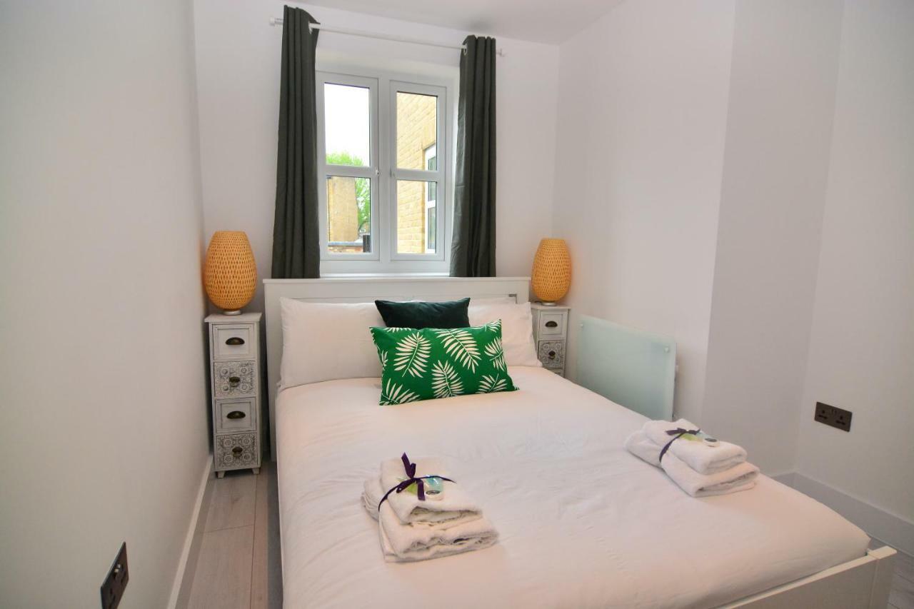 Apartment Wharf - Macarena Apartments Londyn Zewnętrze zdjęcie
